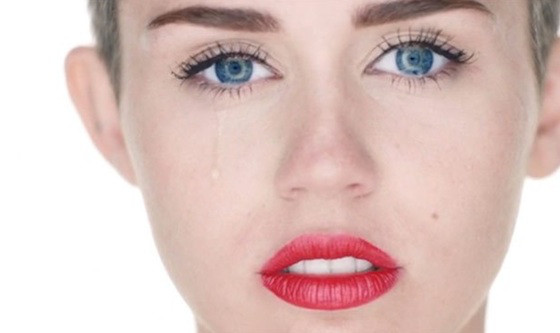 Miley Cyrus, Wrecking Ball Miley Cyrus, Wrecking Ball